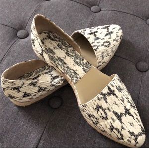 Michael Kors Snakeskin Flats 9.5 FITS LIKE 8.5